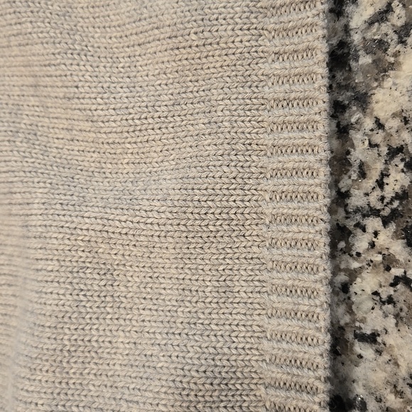 PACSUN X FORD HEATHERED GREY STRIPED CREW NECK SWEATER. SIZE LARGE. - Picture 9 of 9